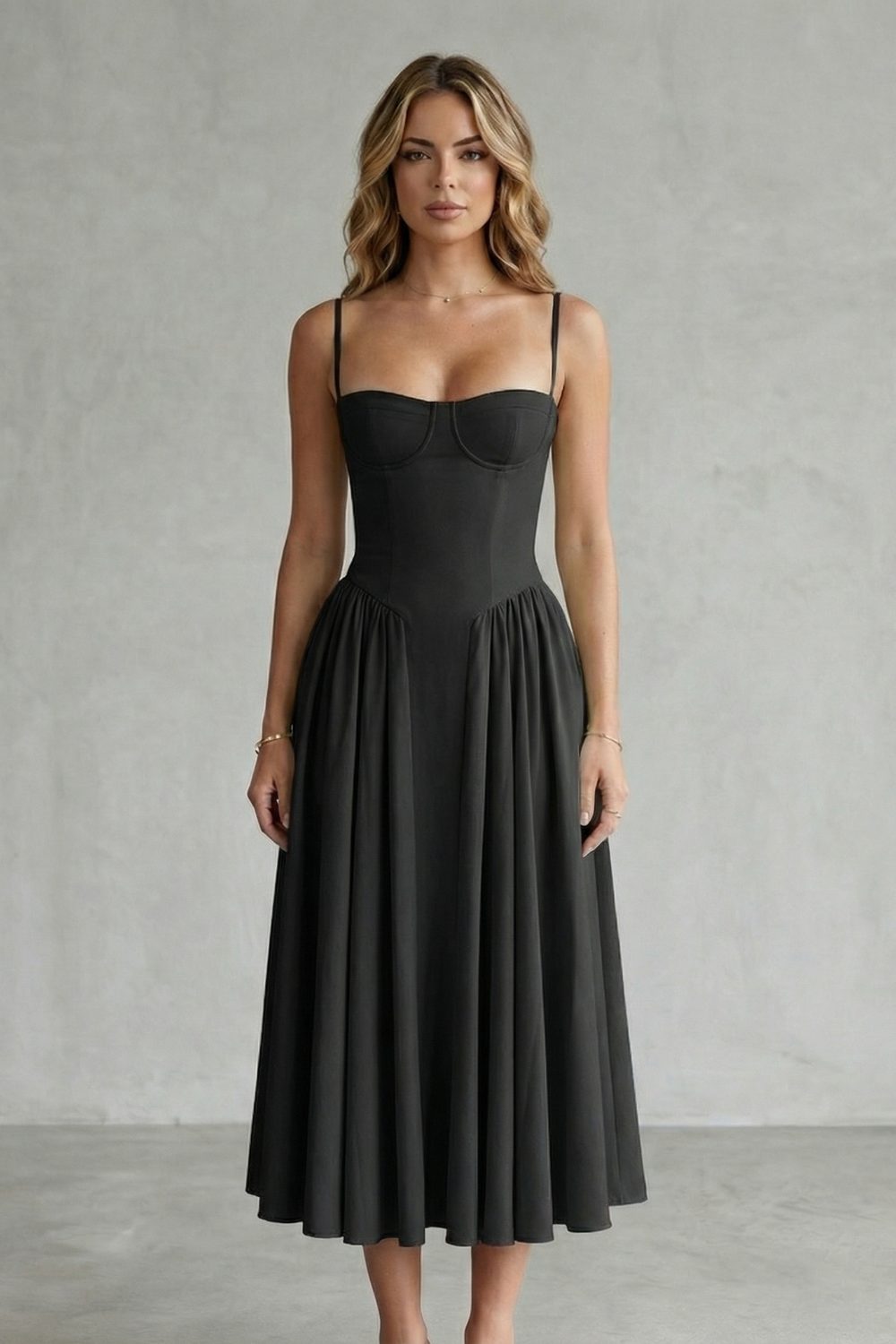 Calliope – Timeless structure – Women’s Sleeveless Structured Dress