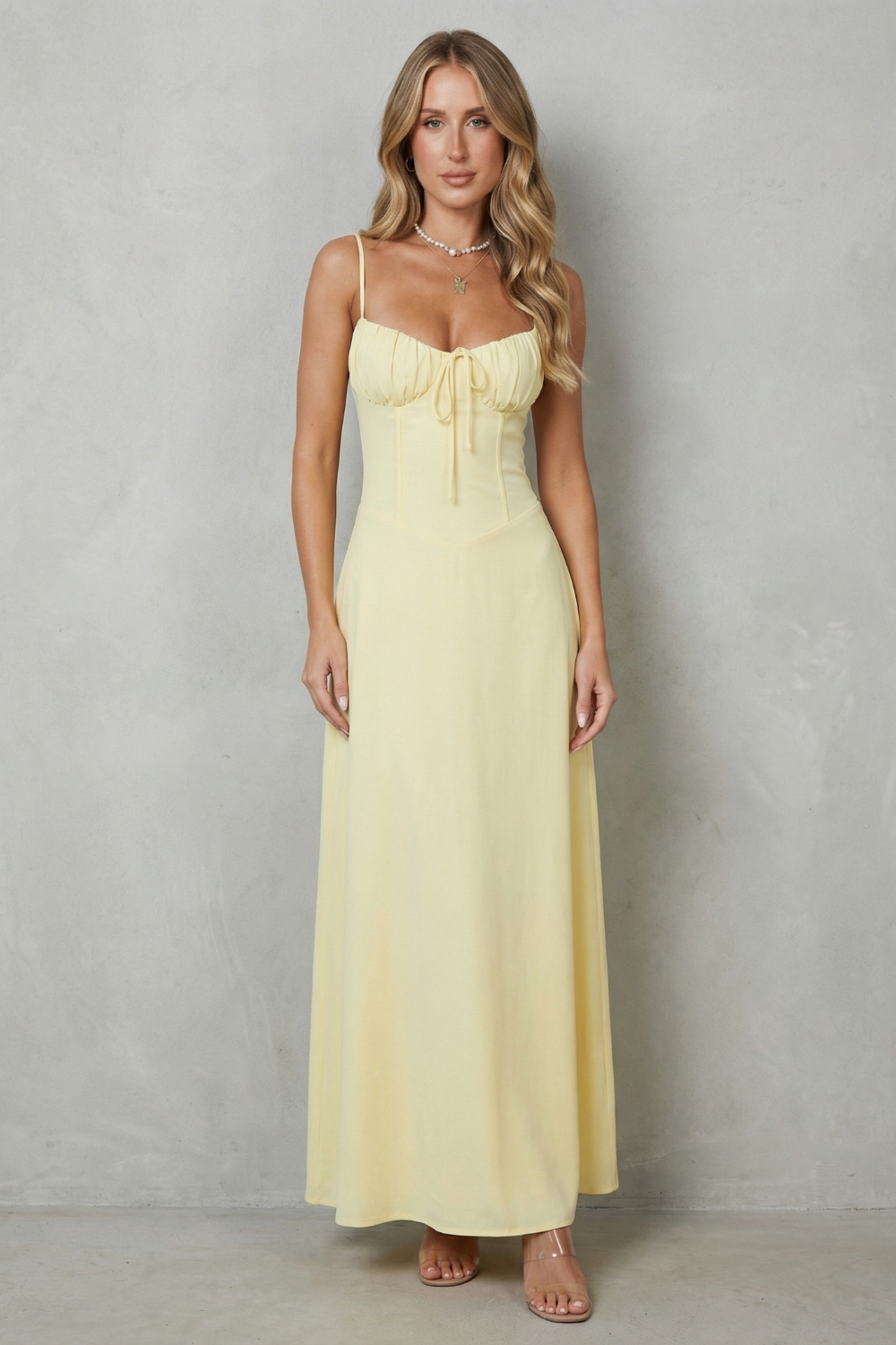 Selena – Soft corset charm – Sleeveless flowing maxi dress