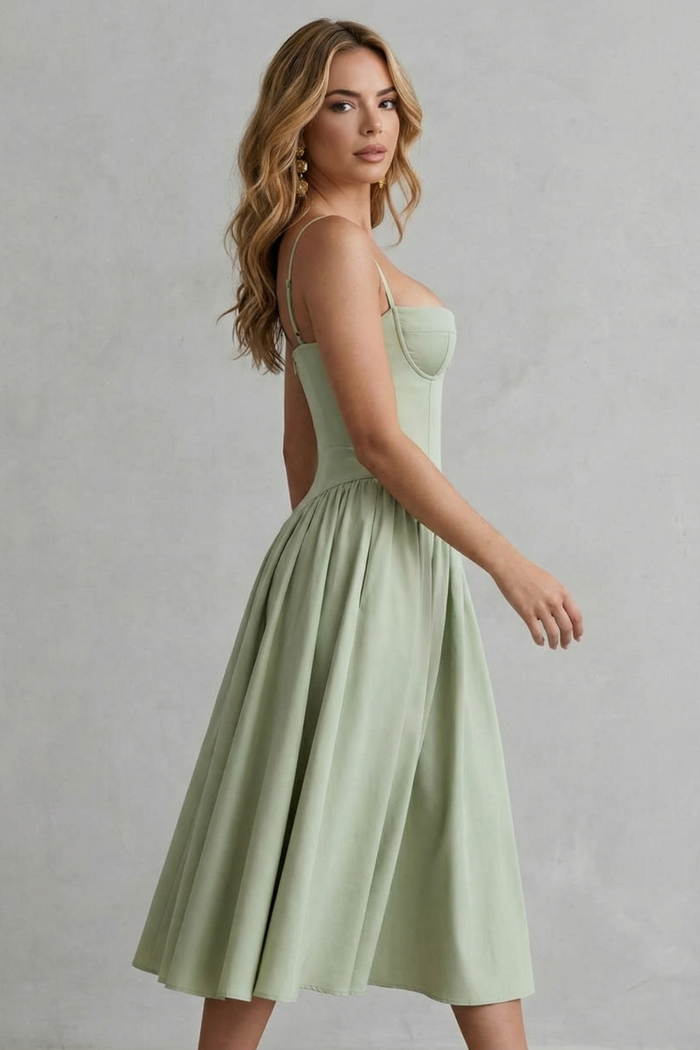 Calliope – Timeless structure – Women’s Sleeveless Structured Dress