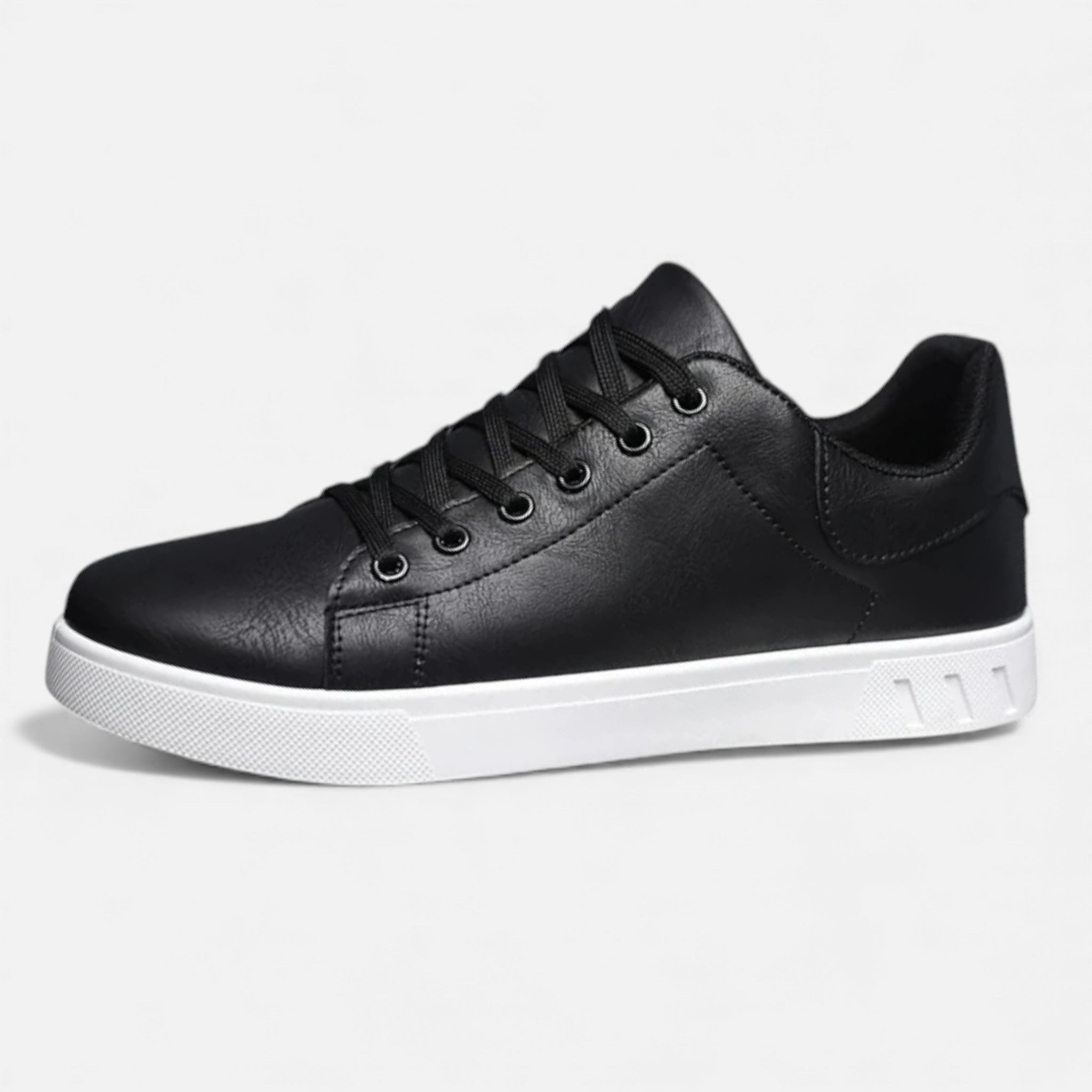 Milvaly | Men’s Casual Leather Sneakers – Refined Daily Comfort