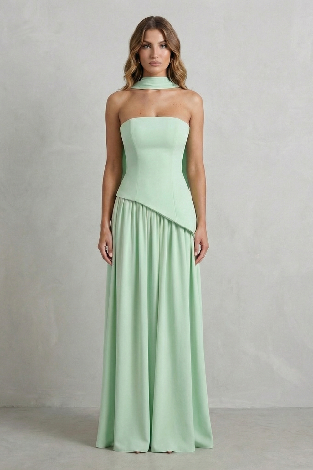 Celestara – Sculpted draped slit – Strapless maxi dress