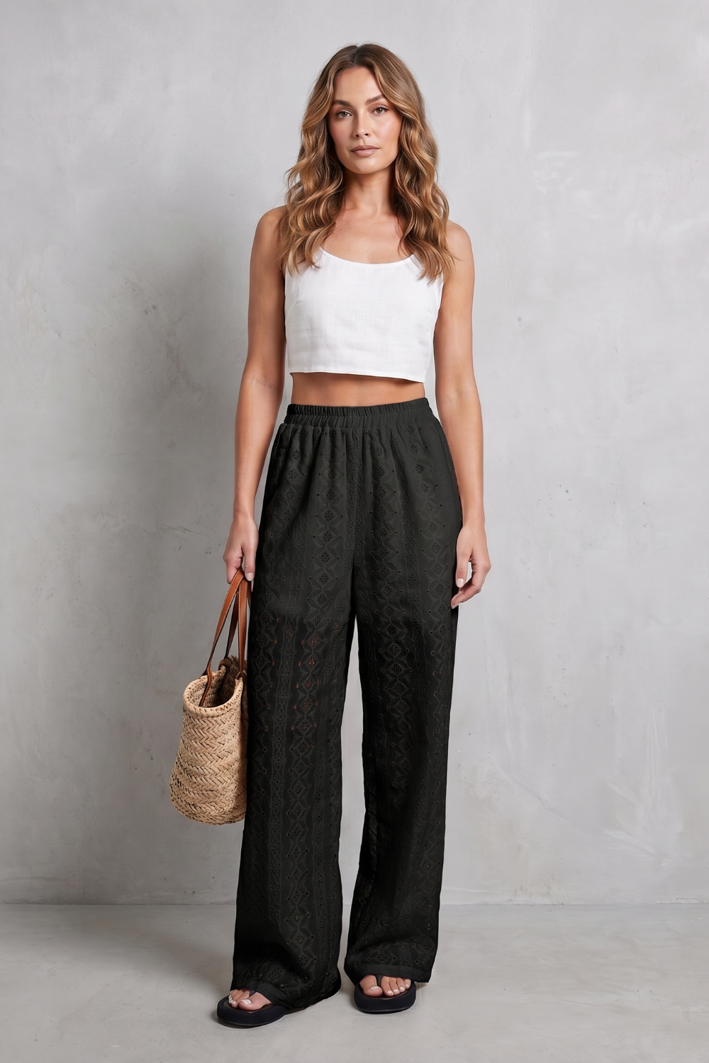 Élodienne – Broderie anglaise grace – Wide-leg trousers