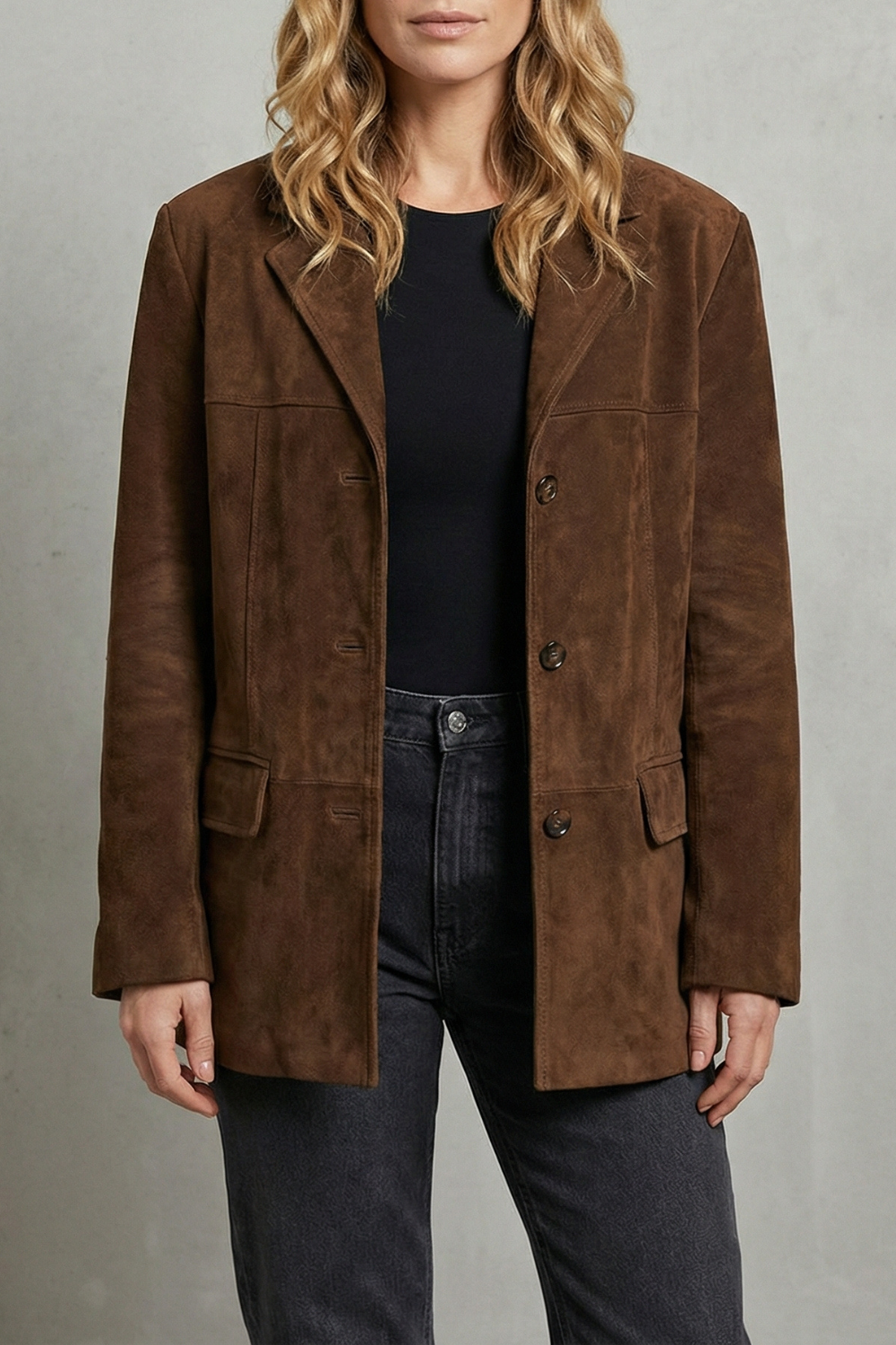 Lorenza – Structured shoulders – Suede blazer