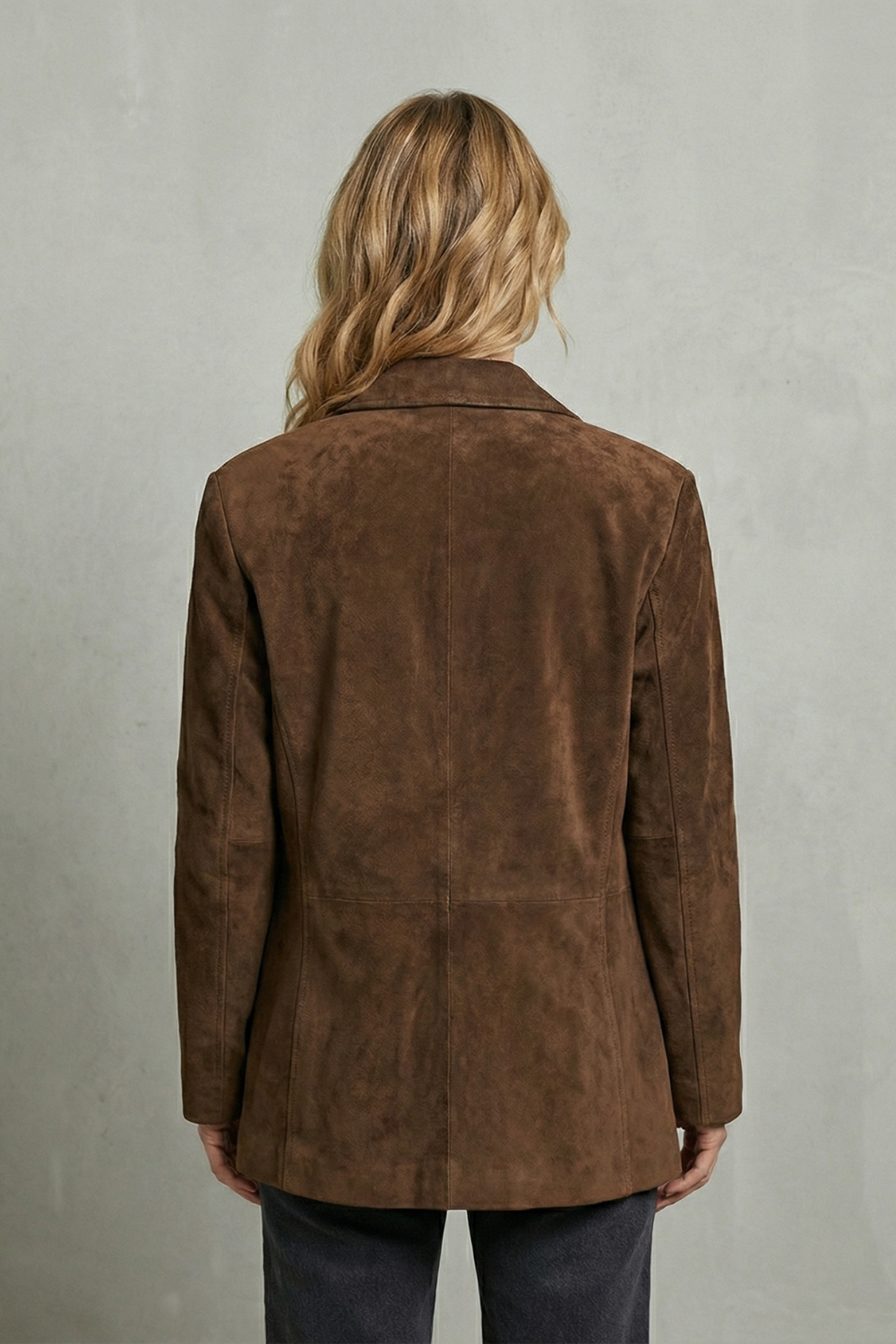 Lorenza – Structured shoulders – Suede blazer