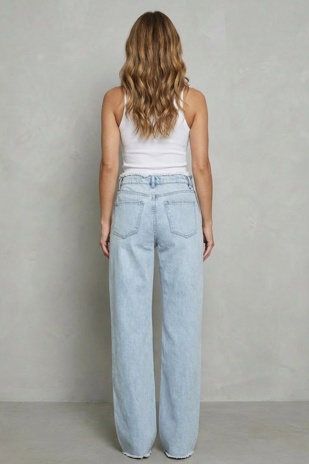 Rivazza – Raw hem detail – High-waist wide-leg jeans