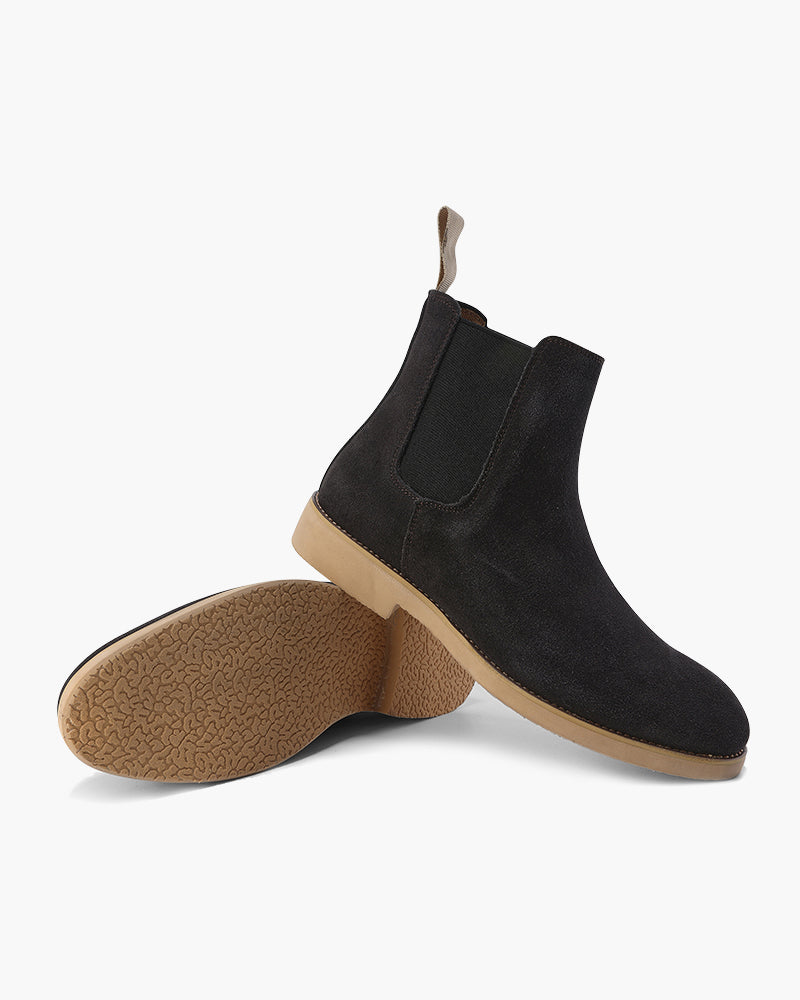 Classic Chelsea Boots with a Timeless Elegance